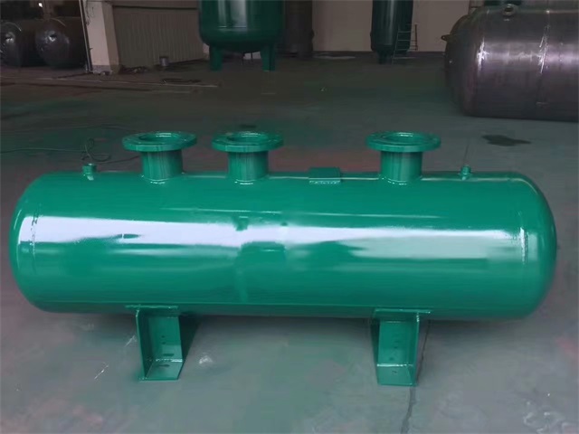 1679991473376569.jpeg 仙桃仙桃仙桃蒸汽分气缸1.jpeg